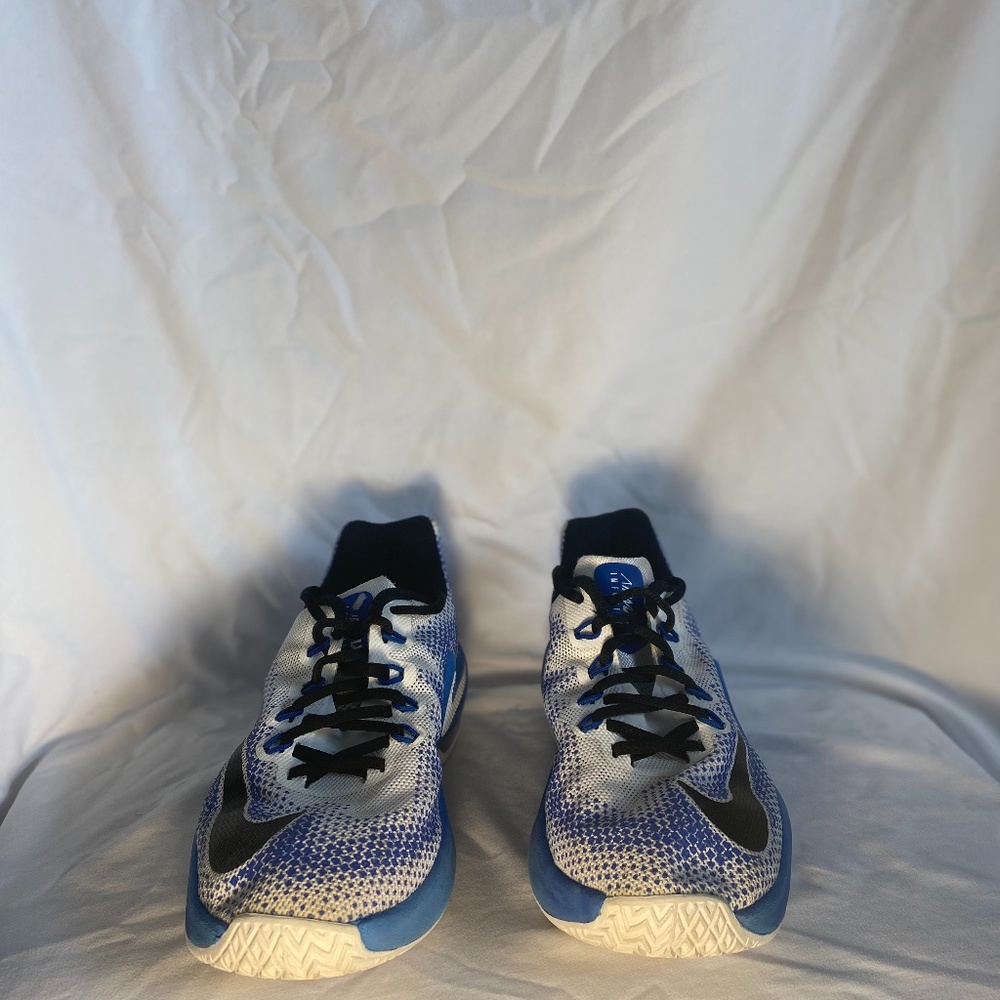 Kids Girls Nike Basketball Shoes